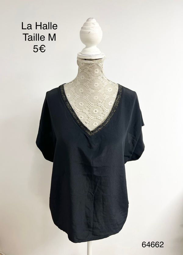 T-shirt noir col V