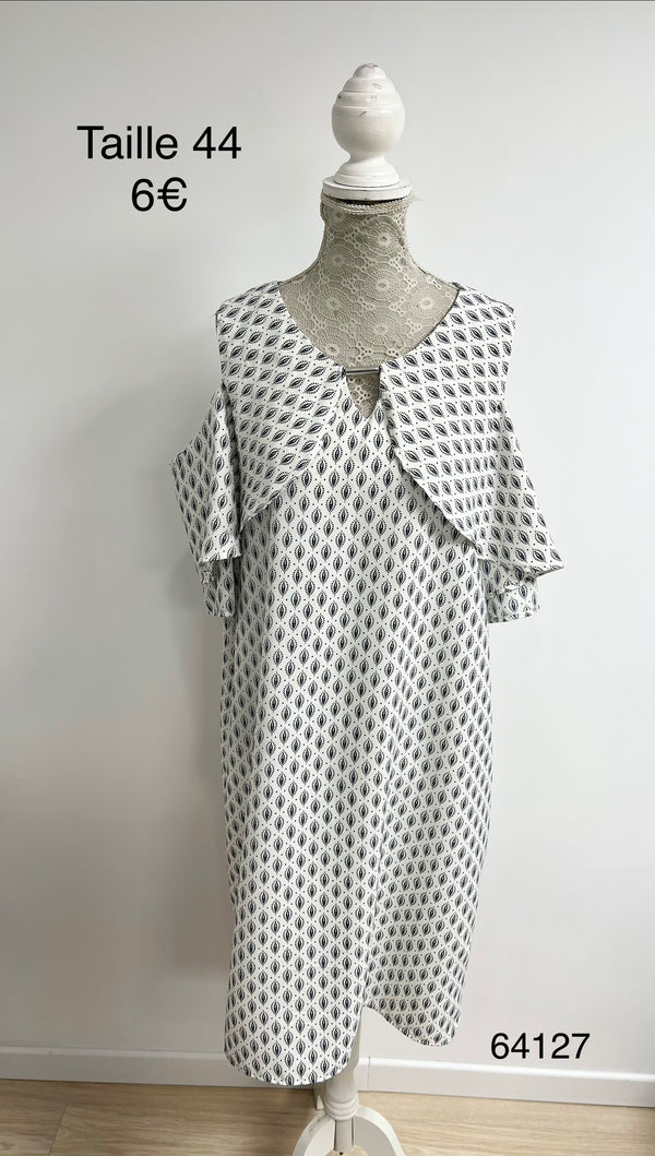Robe blanche graphique