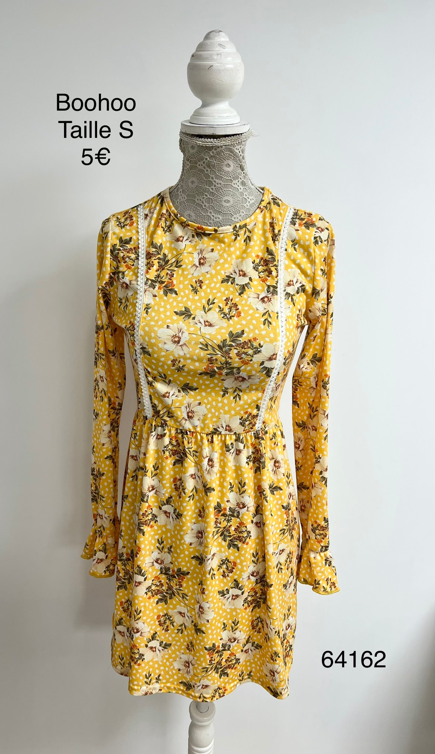 Robe Boohoo #64162